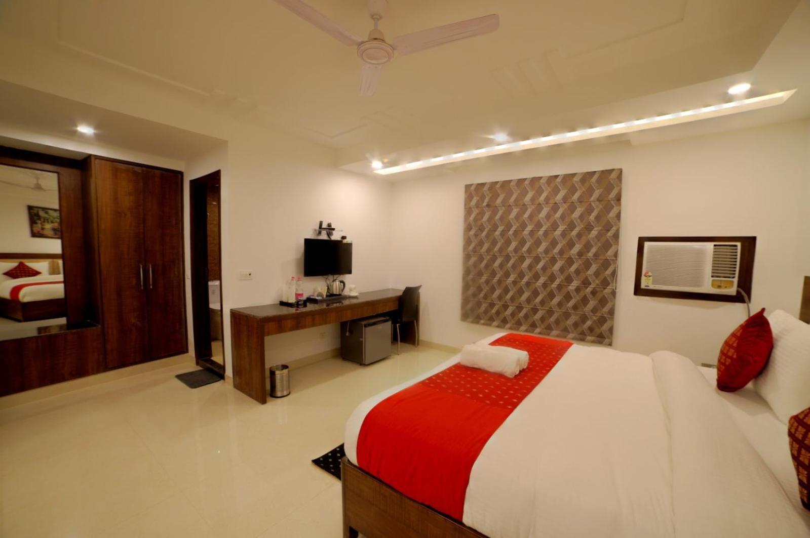 Hotel Chanakya Inn 新德里 外观 照片