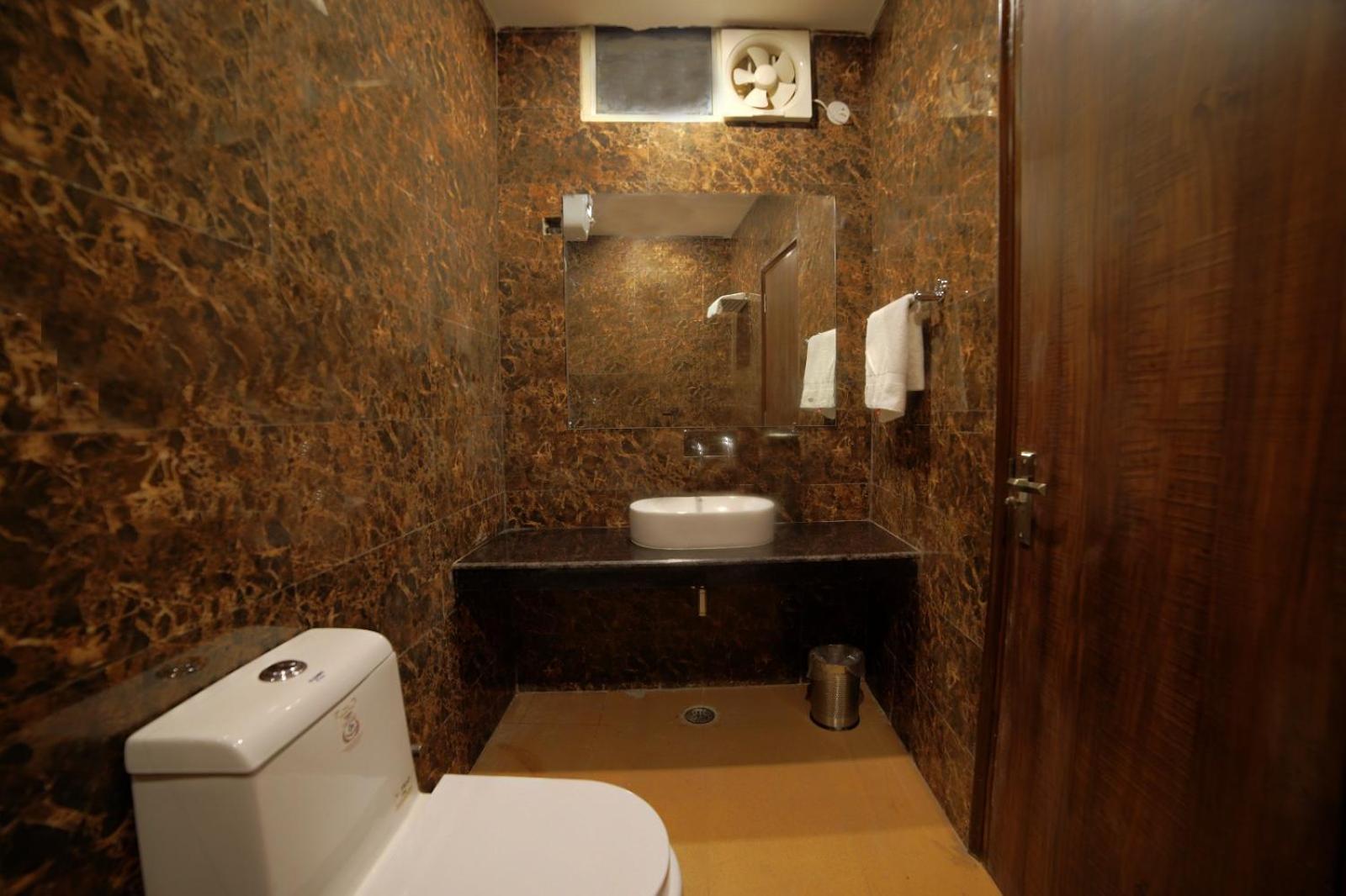 Hotel Chanakya Inn 新德里 外观 照片