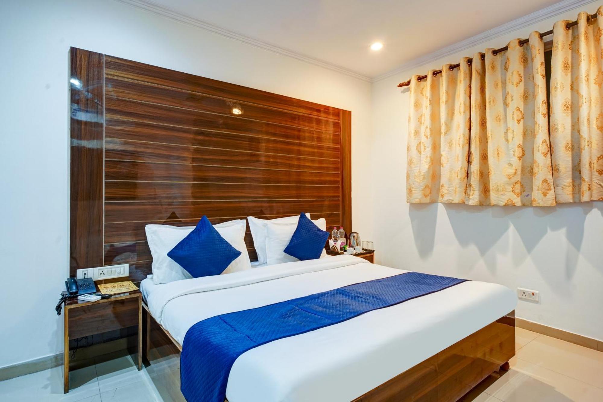 Hotel Chanakya Inn 新德里 外观 照片