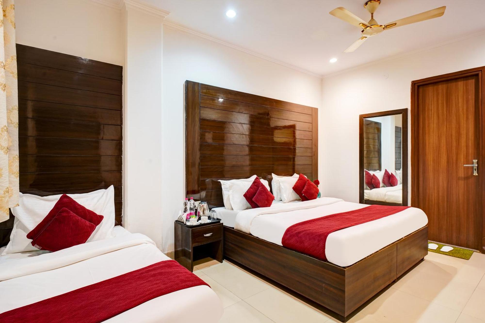 Hotel Chanakya Inn 新德里 外观 照片