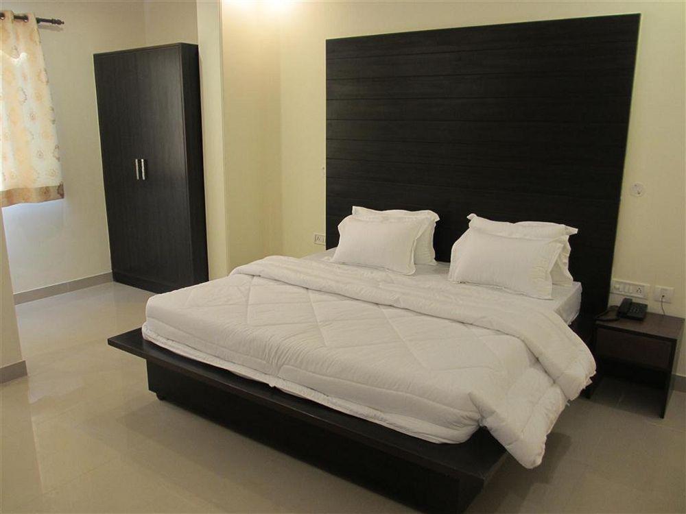 Hotel Chanakya Inn 新德里 外观 照片