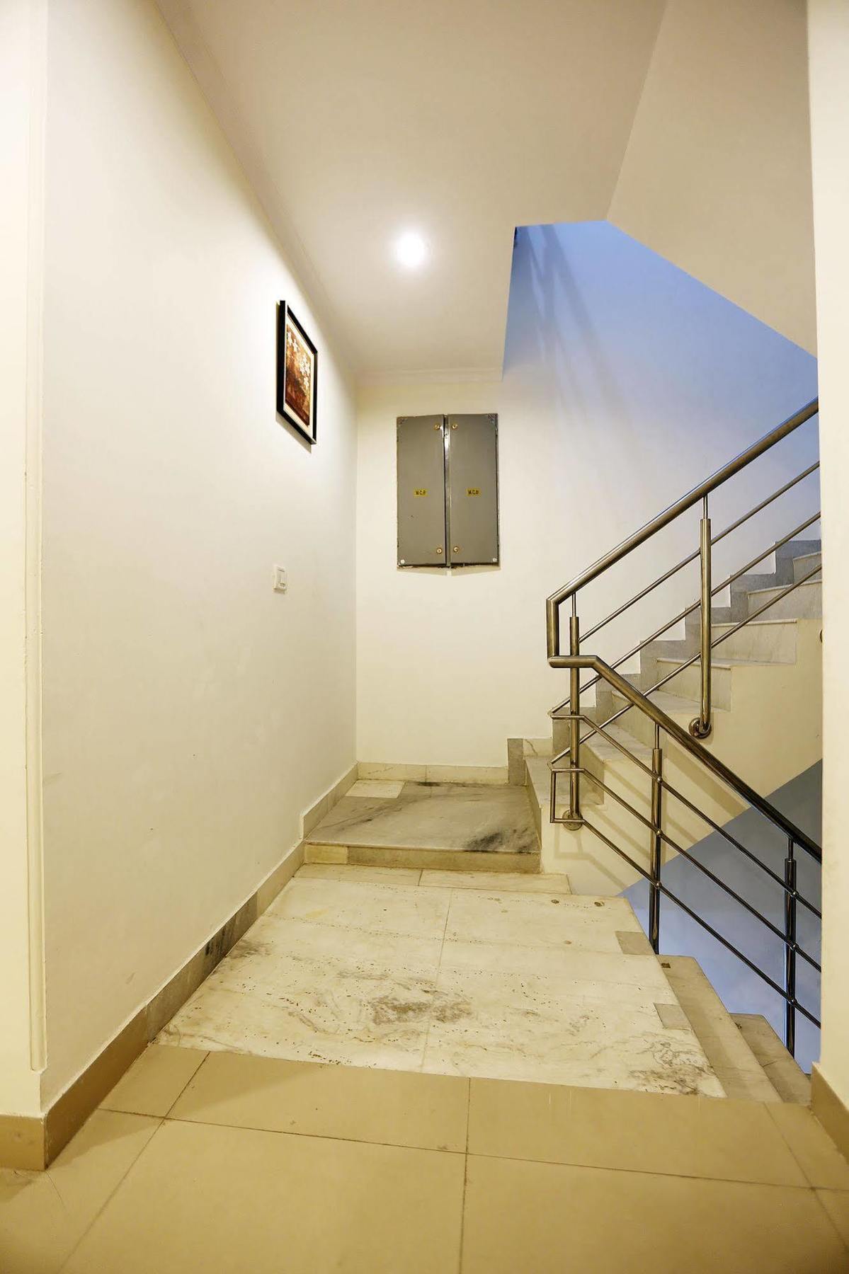 Hotel Chanakya Inn 新德里 外观 照片